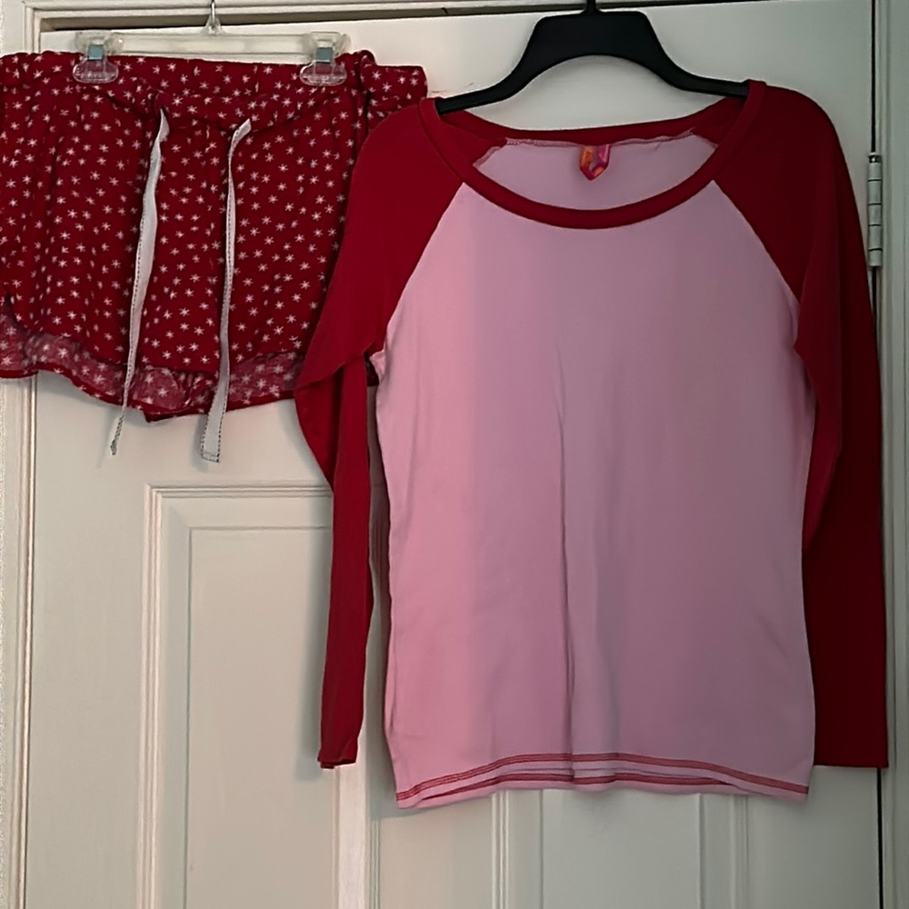 Jenni top & old navy snowflake pajamas short red Sz large pajama set